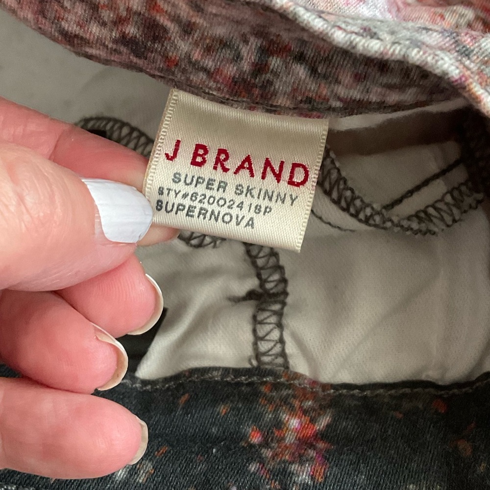 J brand super nova skinny jeans - Picture 6 of 8